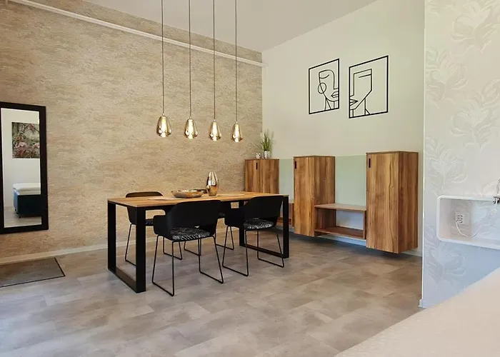 Apartament Mezi Stromy