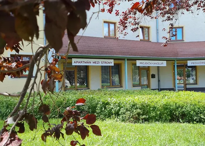 Mezi Stromy * Karniów